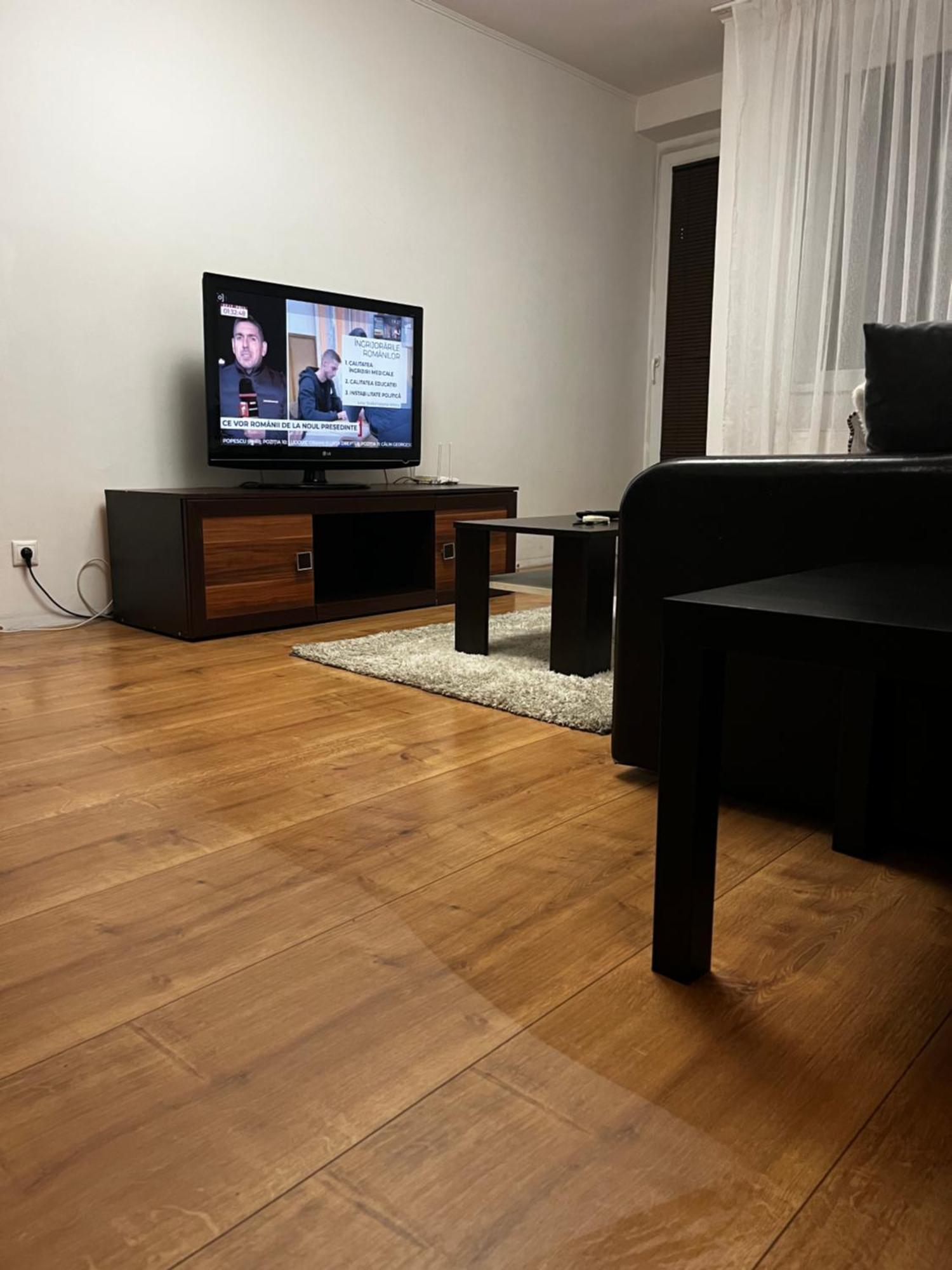Vf Apartments Бухарест Экстерьер фото